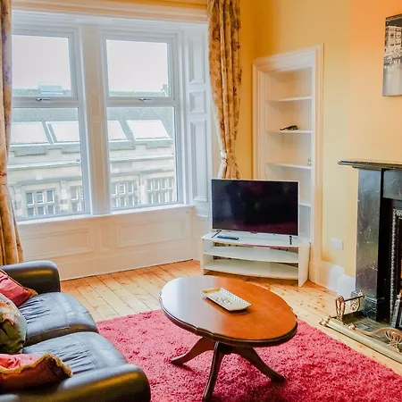 Newly Furnished 2 Bedroom Apartment On Leith Walk Edinburgh Exterior photo